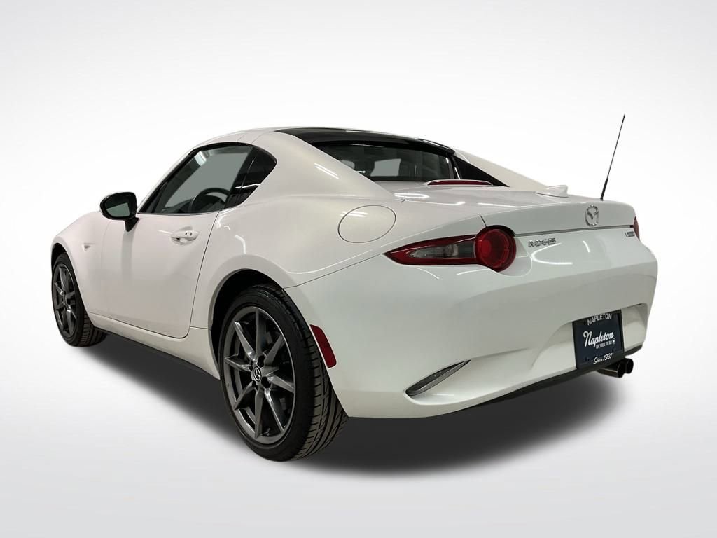 Used 2017 MAZDA MX-5 Miata RF Grand Touring image 2