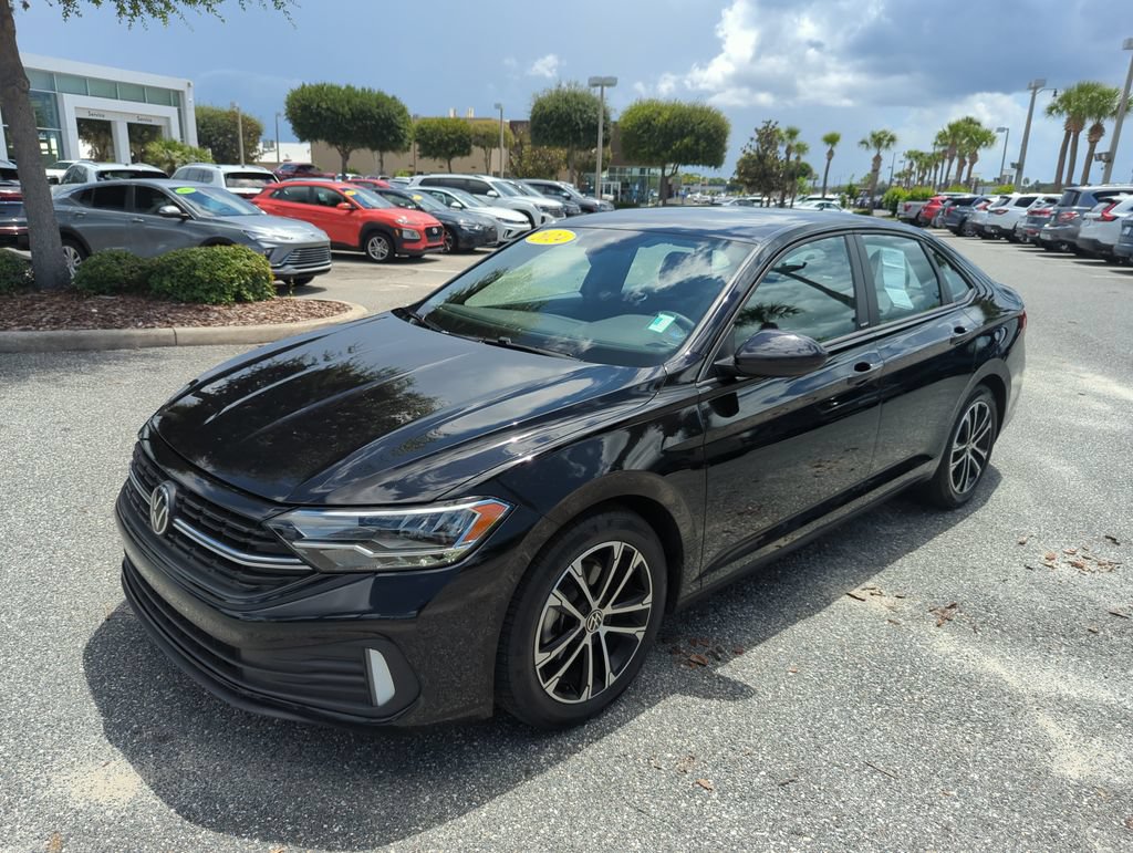 Used 2024 Volkswagen Jetta Sport FWD image 14