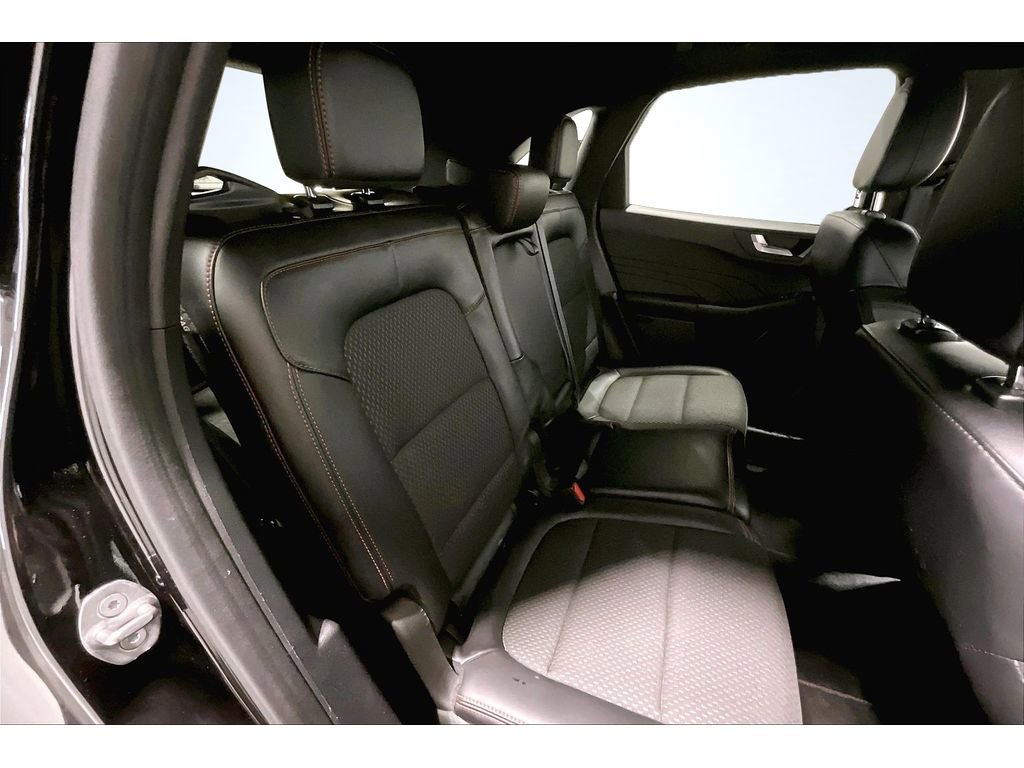 Used 2023 Ford Escape ST-Line Select w/ Tech Pack #2 image 28