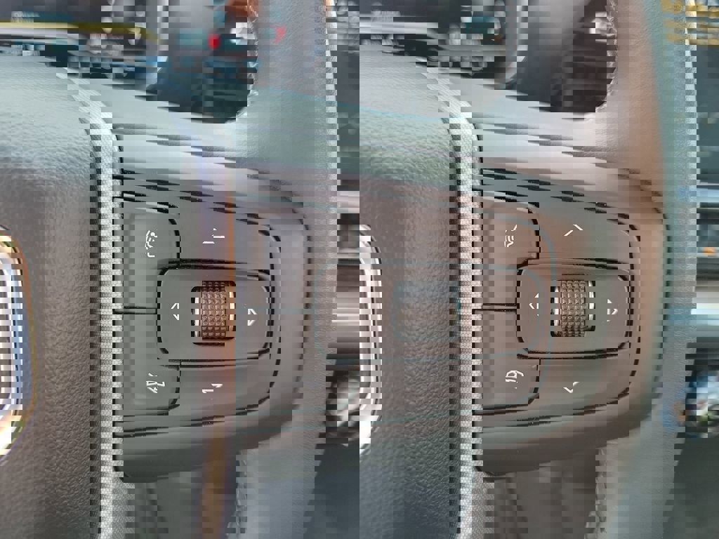 Used 2023 GMC Sierra 1500 Elevation image 25