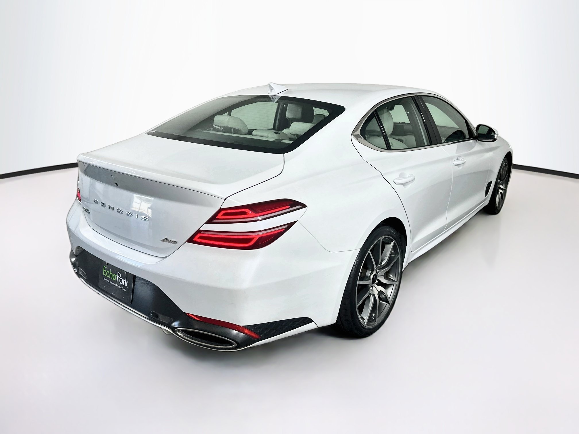 Used 2025 Genesis G70 2.5T AWD/4WD image 9