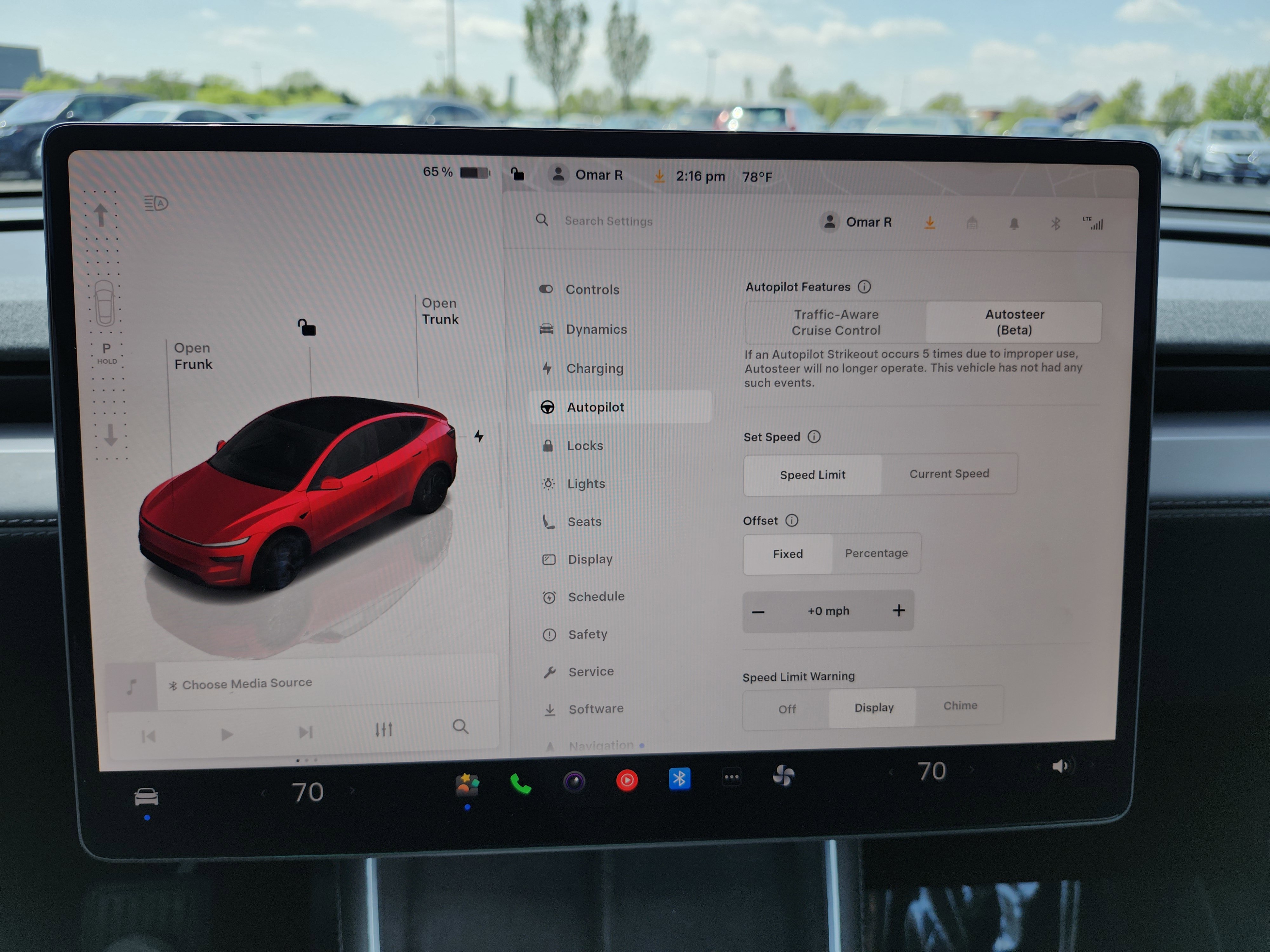 Used 2026 Tesla Model Y AWD image 32