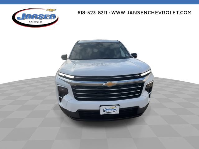 New 2026 Chevrolet Traverse LT w/ Driver Confidence Package FWD image 3