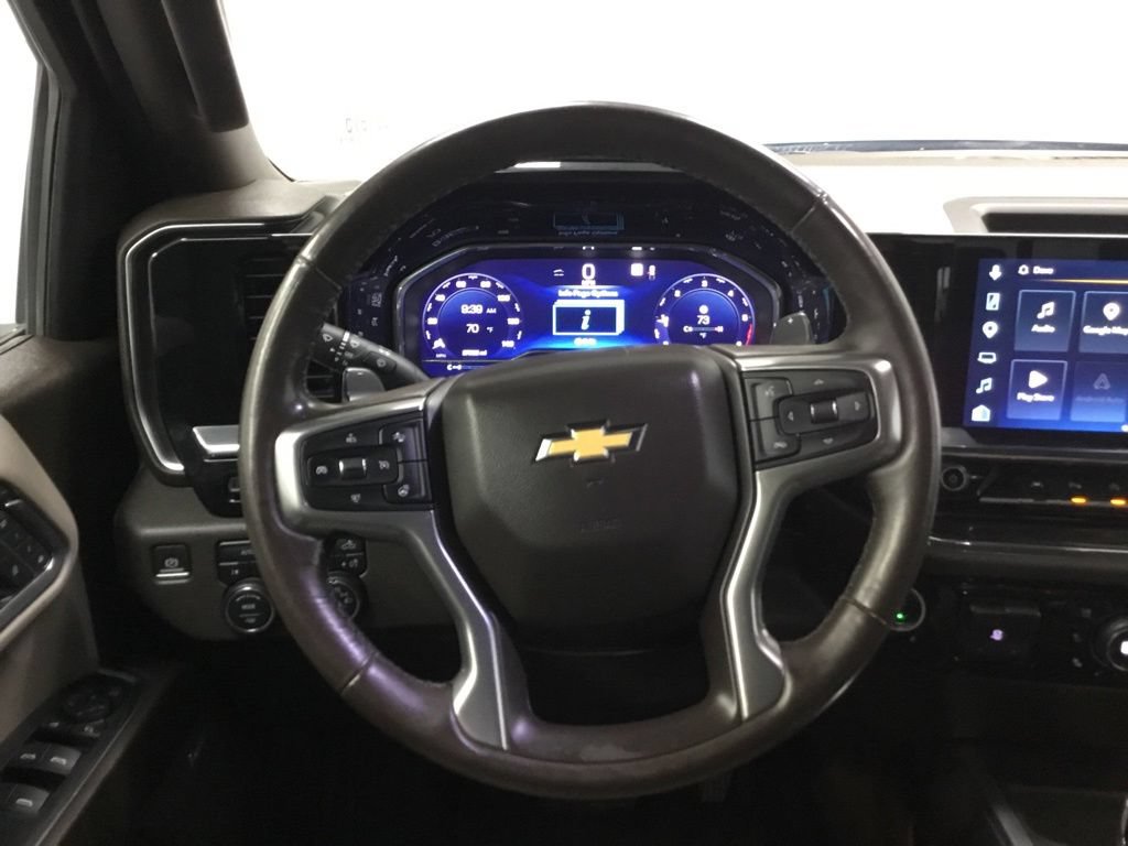 Used 2023 Chevrolet Silverado 1500 LTZ w/ Technology Package AWD/4WD image 37