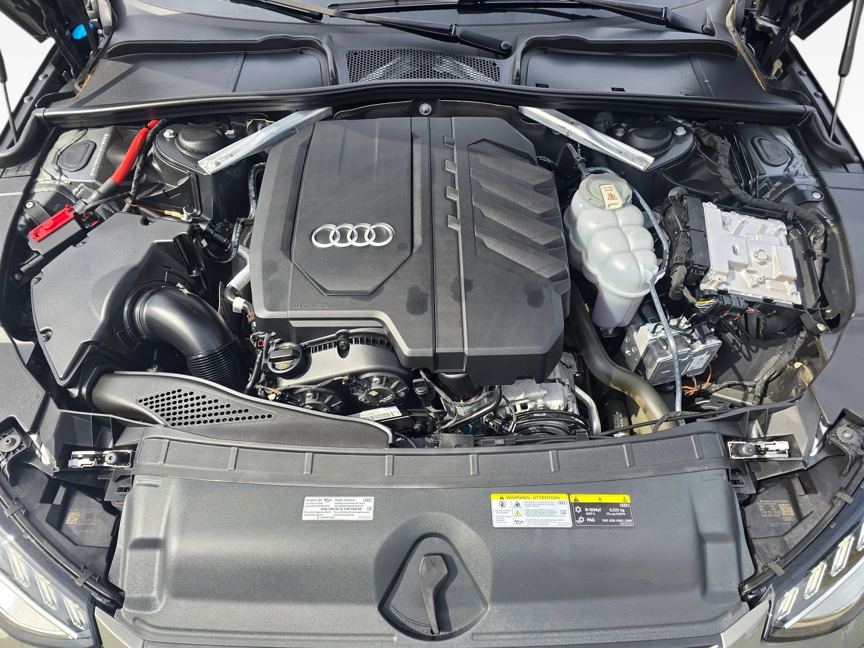 Used 2023 Audi A4 2.0T Premium Plus w/ Premium Plus Package AWD/4WD image 10