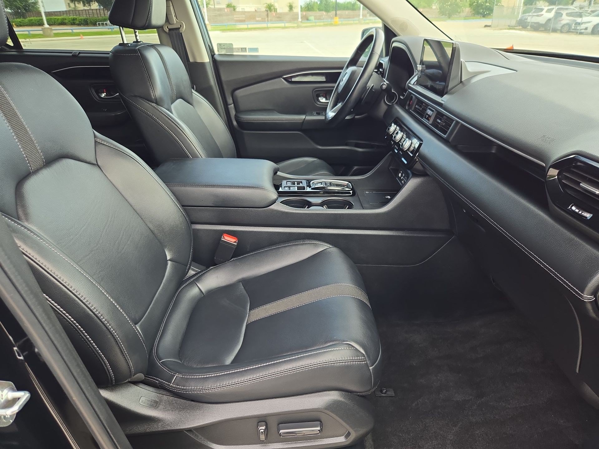 Used 2023 Honda Pilot EX-L image 31