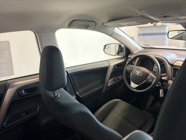 Used 2018 Toyota RAV4 LE w/ All Weather Liner Package image 23