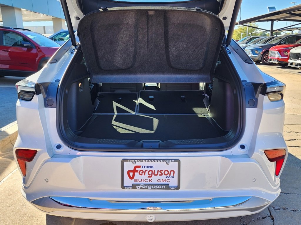 New 2026 Buick Envista Avenir image 48