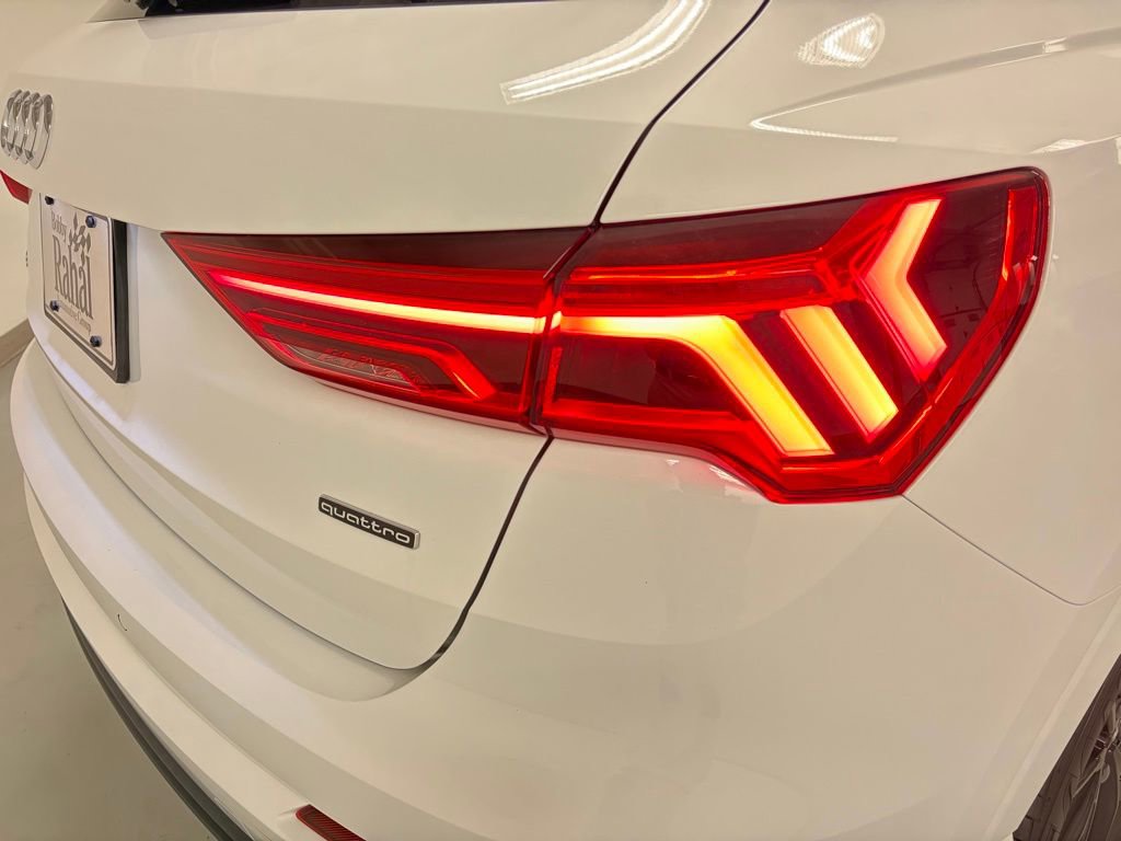 Used 2021 Audi Q3 2.0T Premium w/ Convenience Package image 10