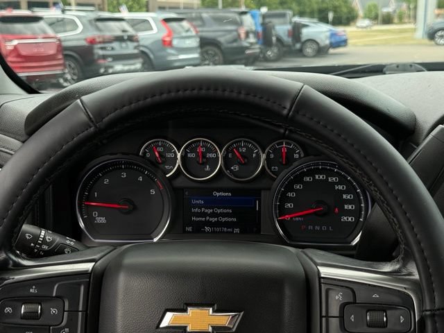Used 2022 Chevrolet Silverado 2500 LT w/ Convenience Package AWD/4WD image 7