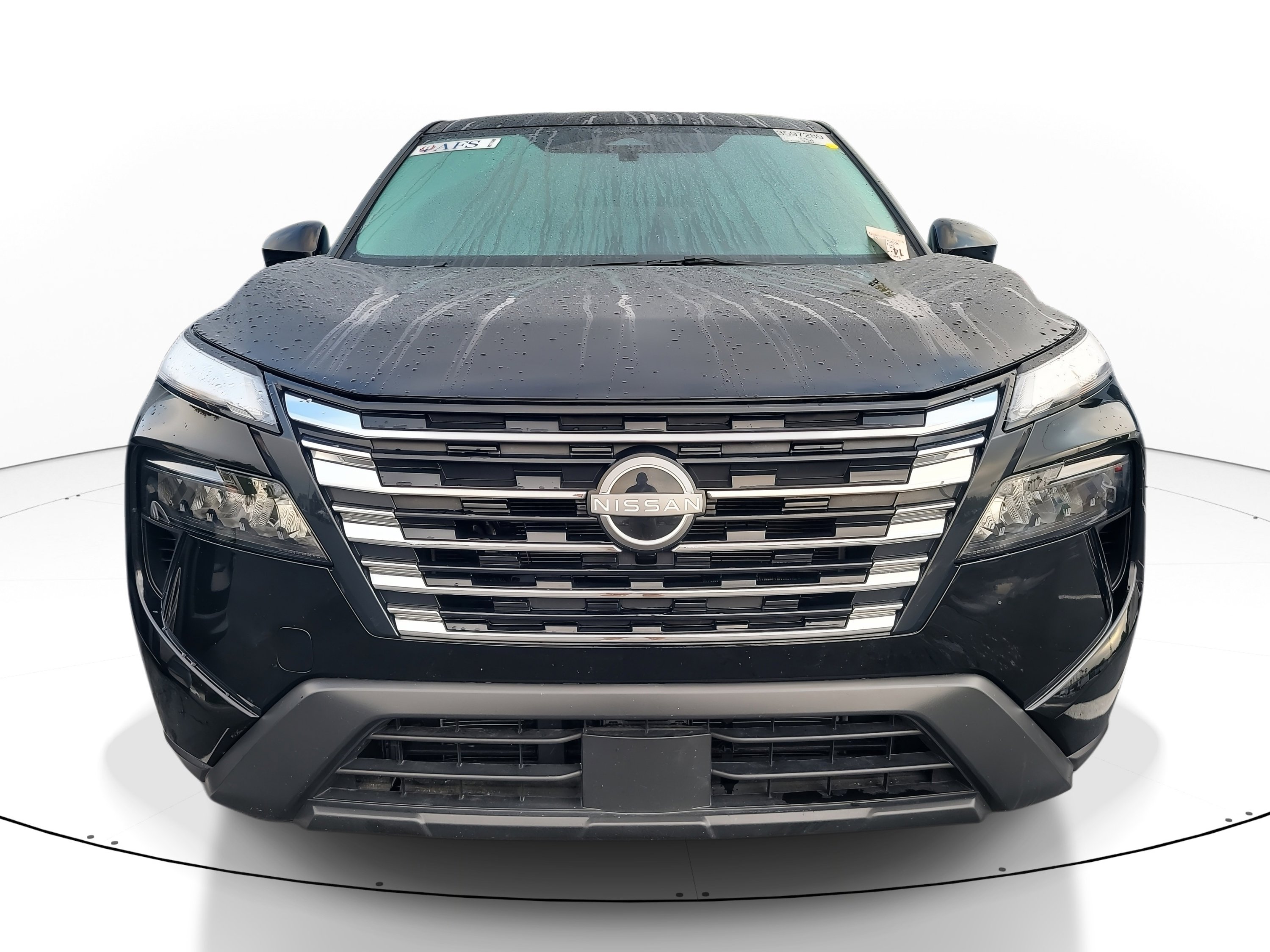 Used 2025 Nissan Rogue SV image 2