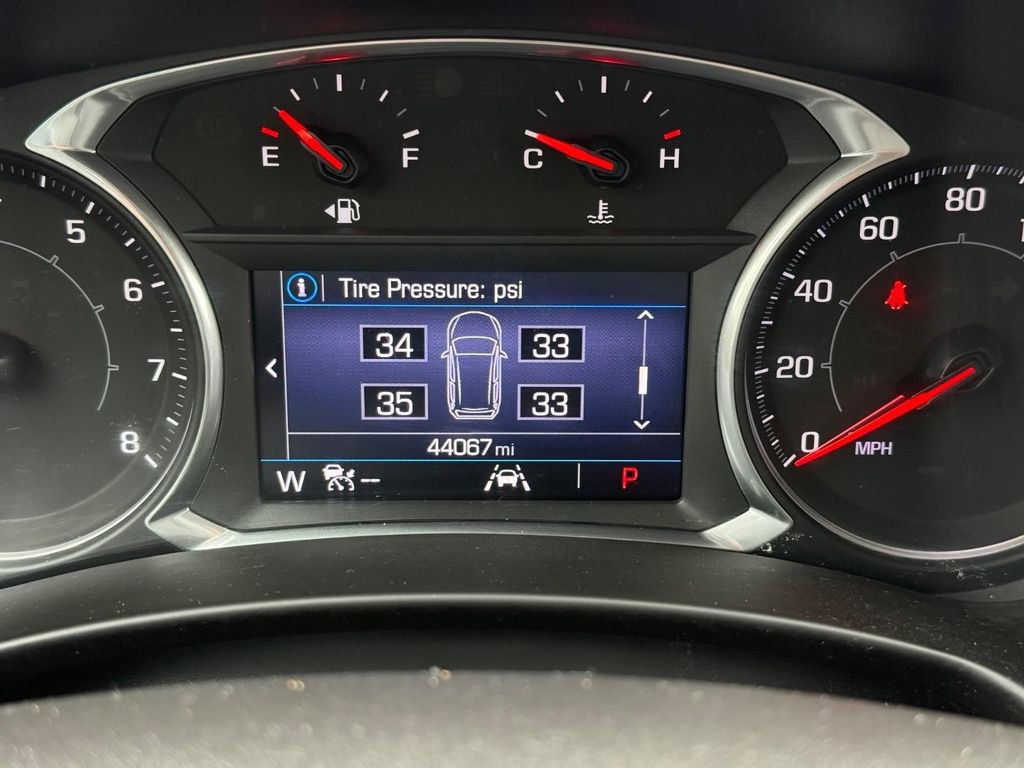 Used 2022 GMC Terrain SLE w/ Driver Convenience Package image 18