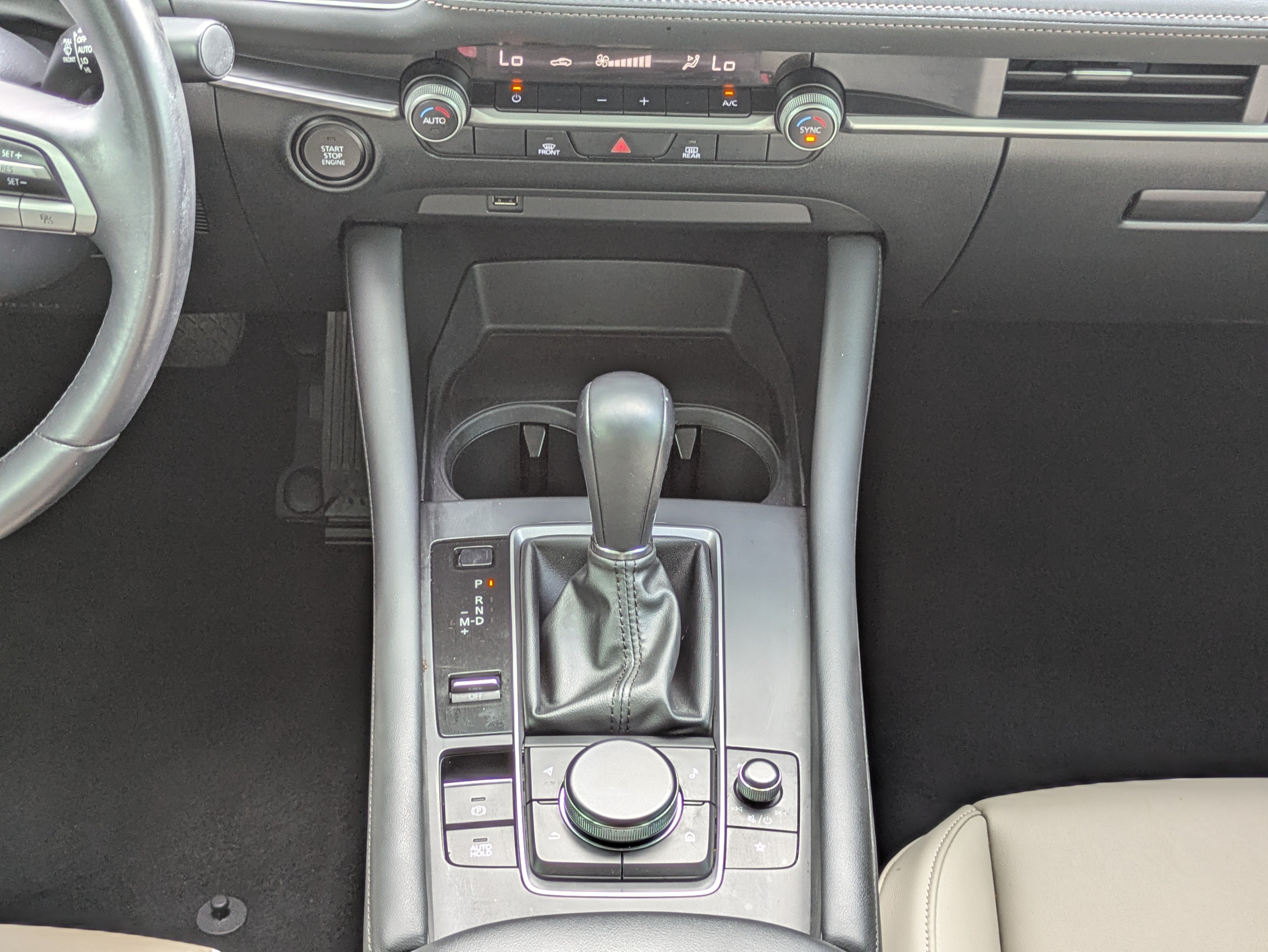 Used 2020 MAZDA MAZDA3 Sedan w/ Select Package FWD image 18