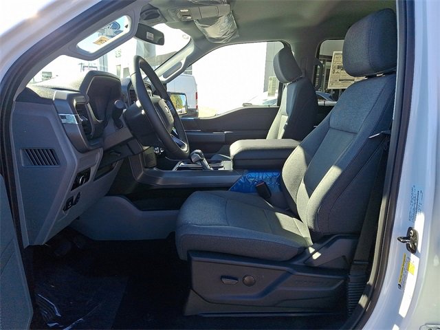 New 2025 Ford F150 Lightning XLT image 6