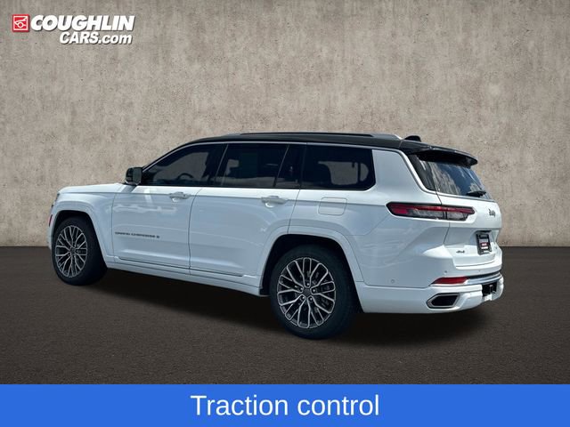 Used 2023 Jeep Grand Cherokee L Summit AWD/4WD image 7