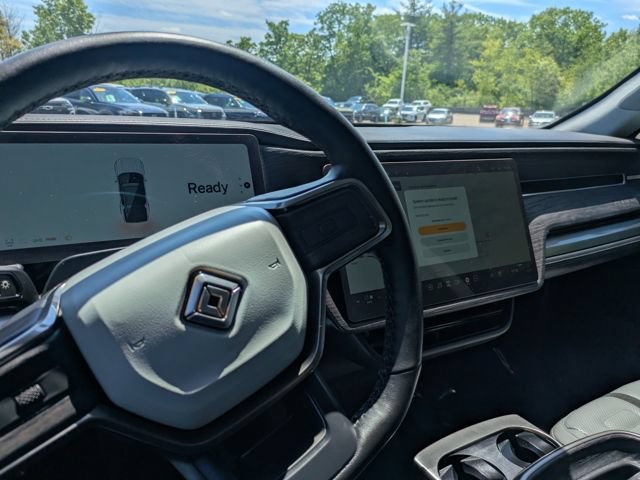 Used 2025 Rivian R1S Adventure AWD/4WD image 29