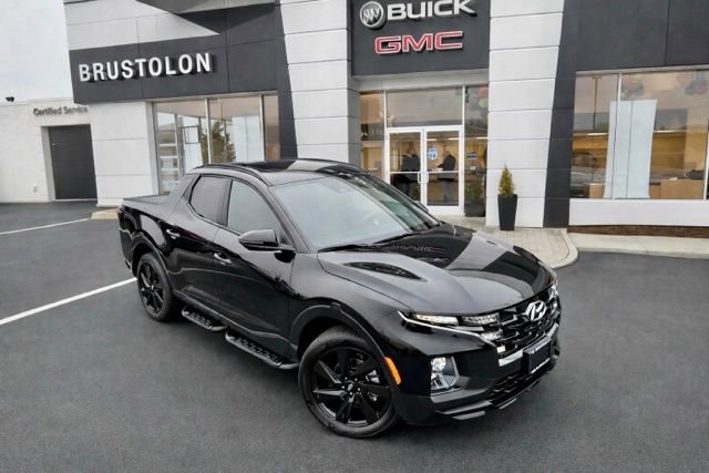 Used 2024 Hyundai Santa Cruz Night image 2