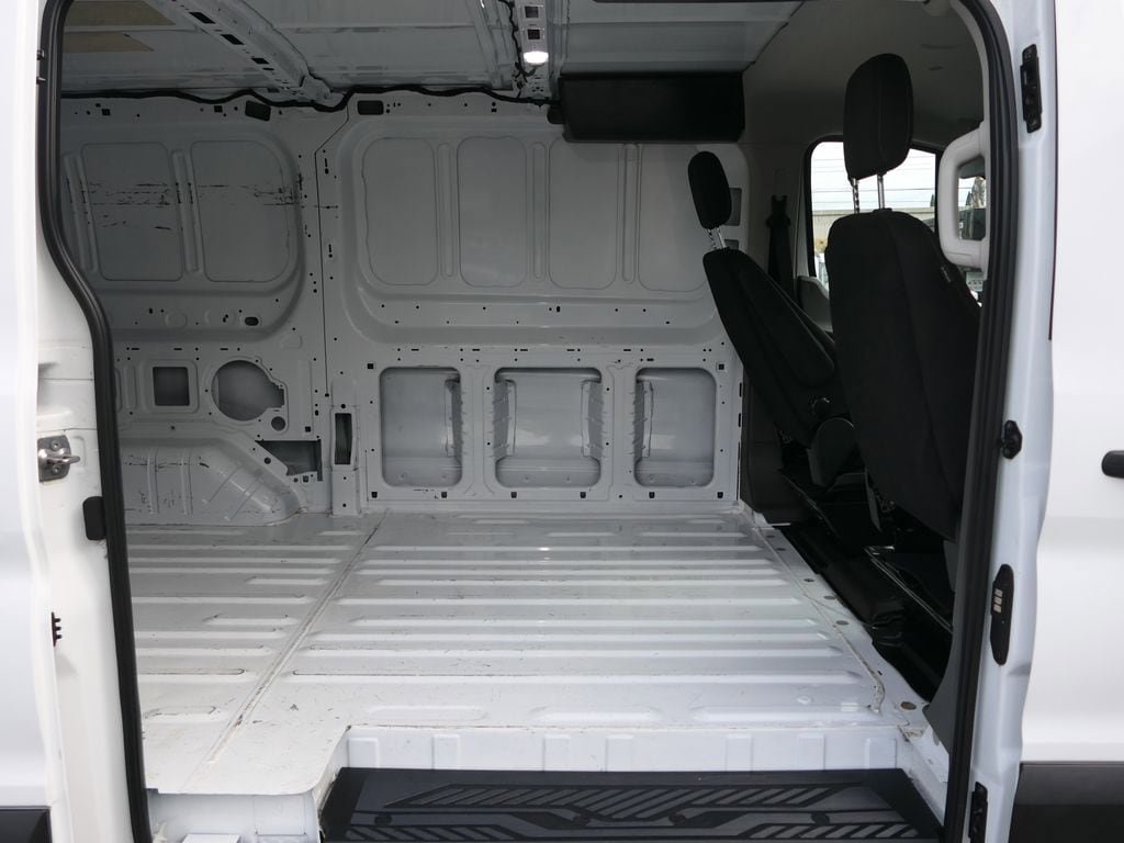 Used 2022 Ford Transit 350 Low Roof RWD image 24