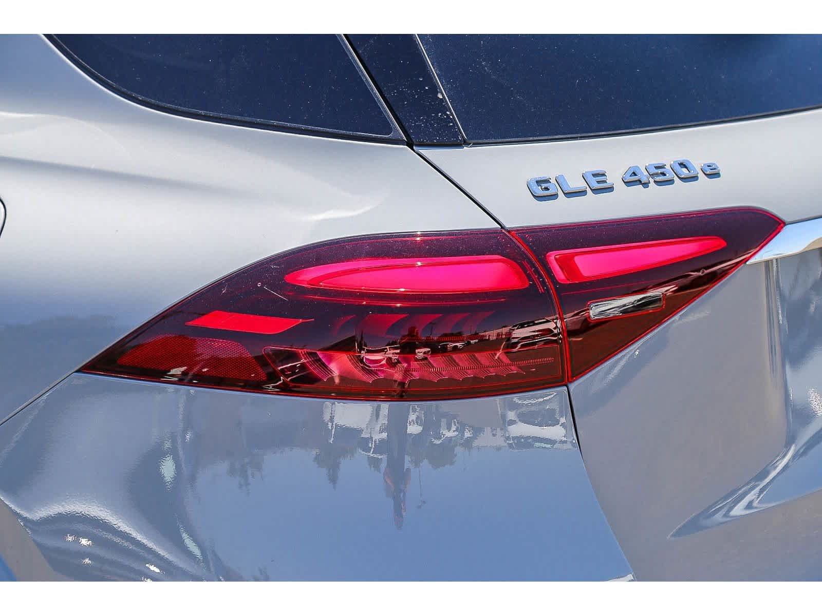 New 2026 Mercedes-Benz GLE 450e 4MATIC image 8