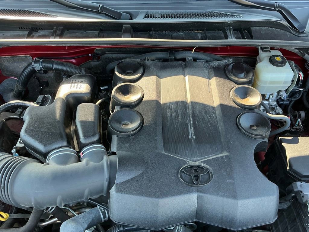 Used 2020 Toyota 4Runner Limited image 25