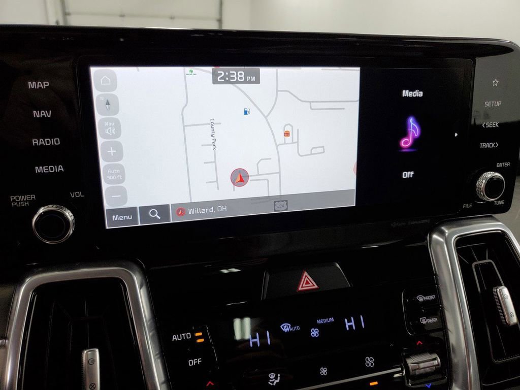 Used 2023 Kia Sorento SX FWD image 18