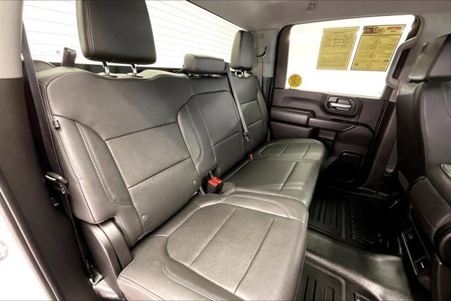 Used 2023 GMC Sierra 2500 Pro w/ Convenience Package image 18