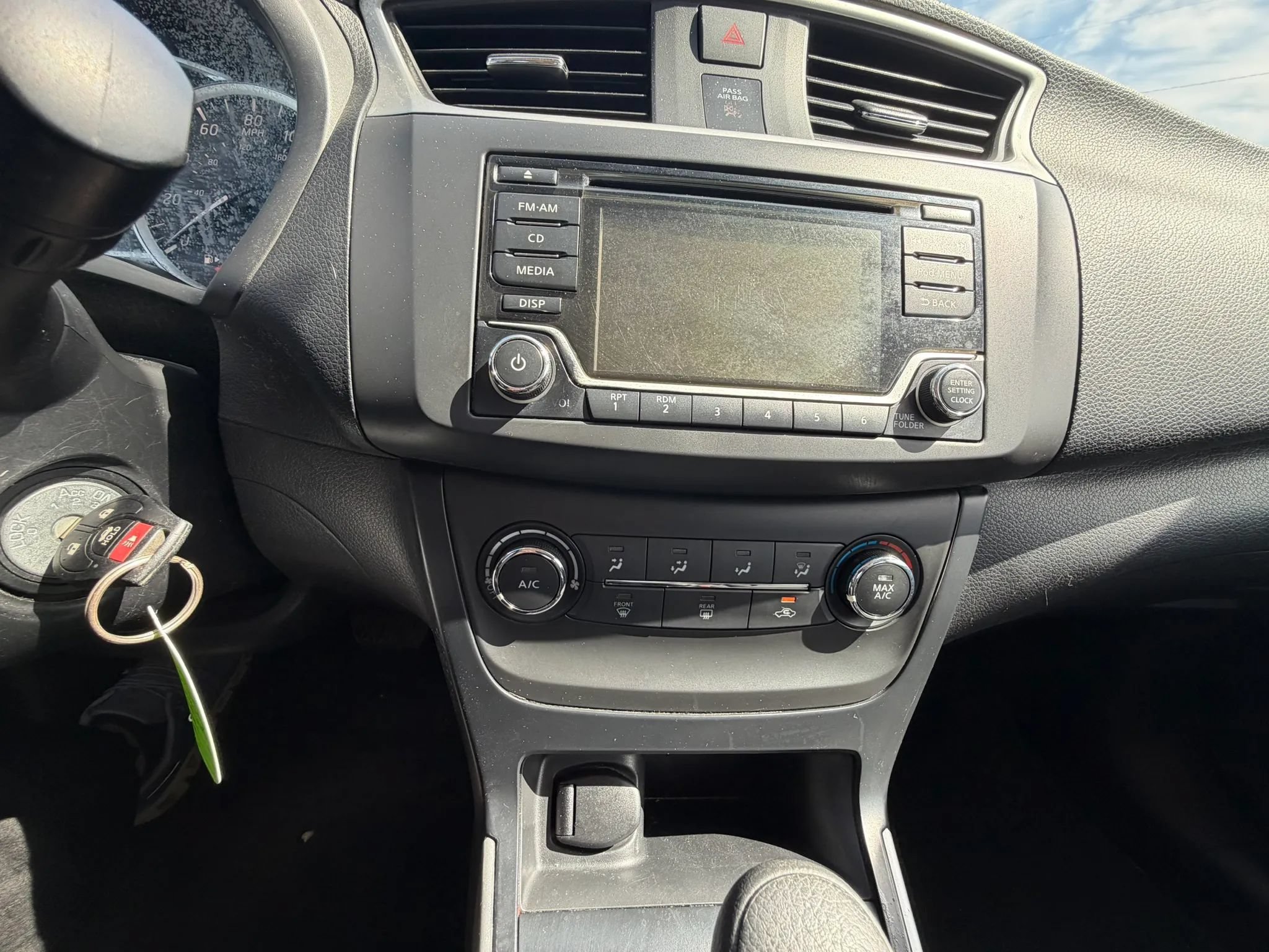 Used 2018 Nissan Sentra S FWD image 27