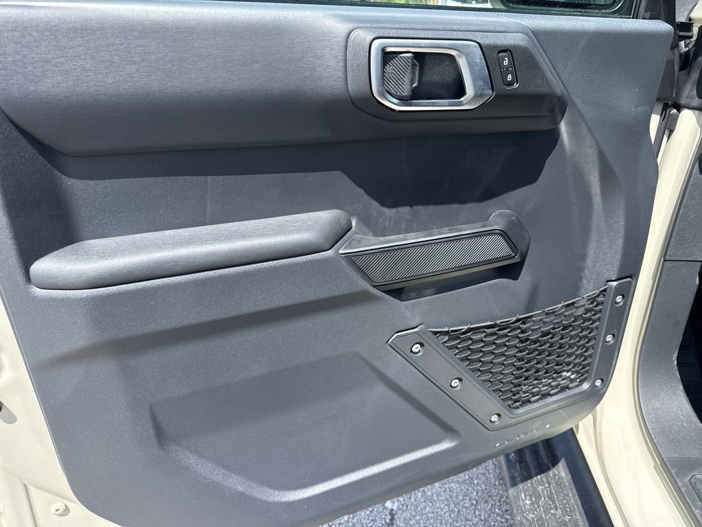 New 2026 Ford Bronco Outer Banks AWD/4WD image 18