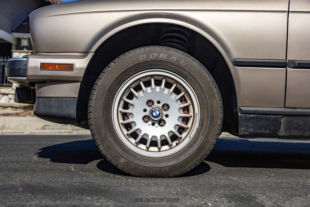 Used 1989 BMW 325i Convertible RWD image 51