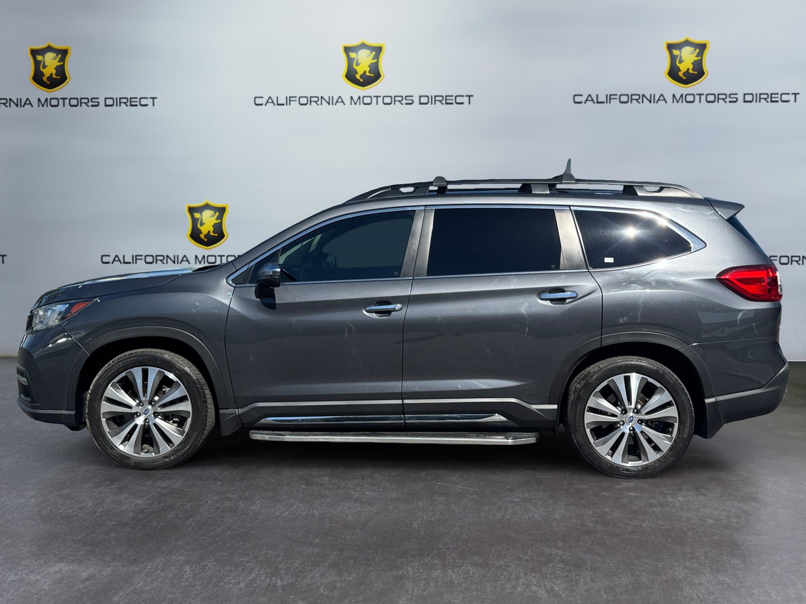 Used 2019 Subaru Ascent Touring w/ Popular Package #2A AWD/4WD image 2