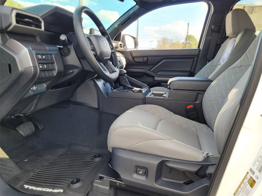 New 2025 Toyota Tacoma SR5 image 4
