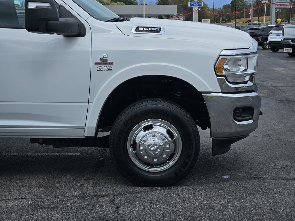 Used 2024 RAM 3500 Tradesman w/ Chrome Appearance Group image 9