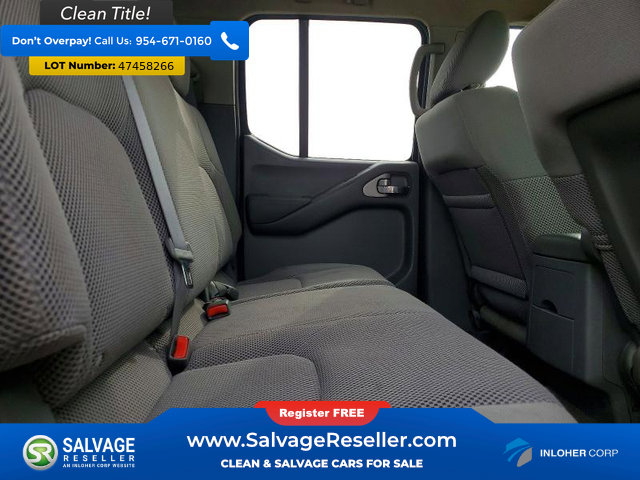 Used 2010 Nissan Frontier SE image 13