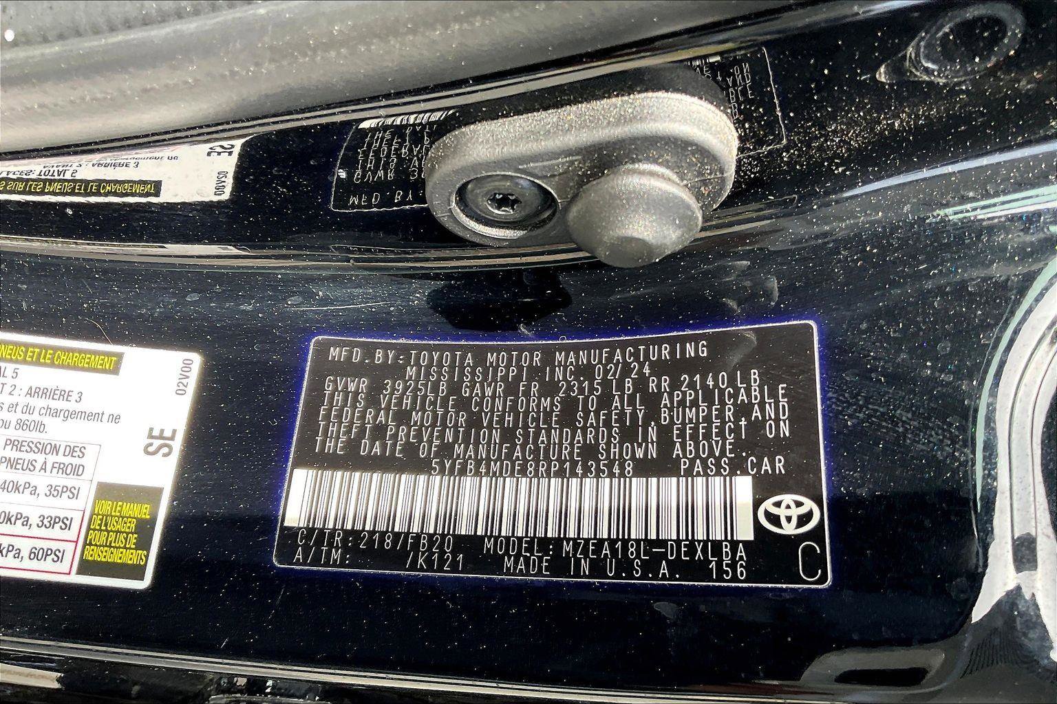 Used 2024 Toyota Corolla LE FWD image 34