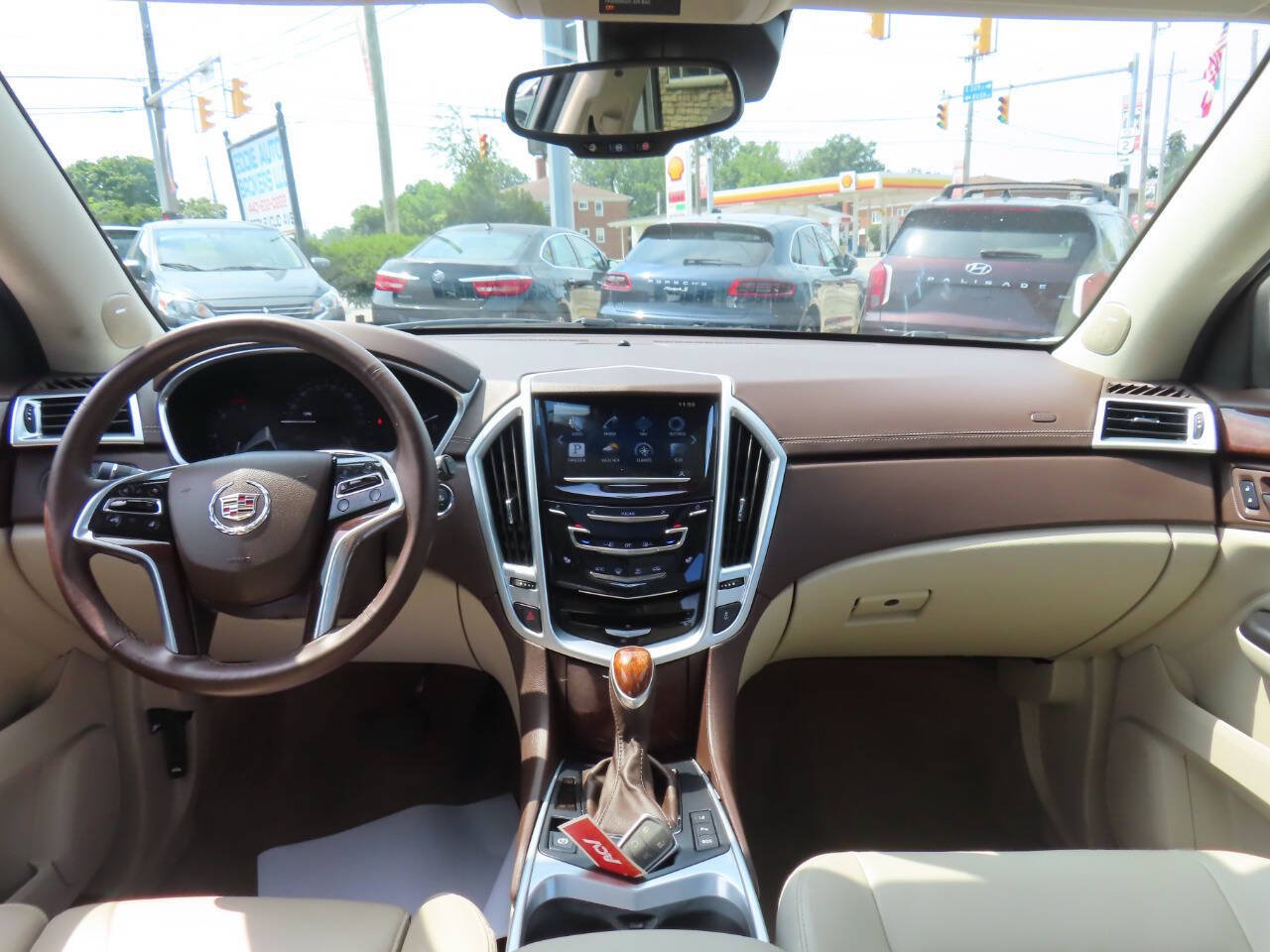 Used 2016 Cadillac SRX Luxury w/ Driver Awareness Package FWD image 43