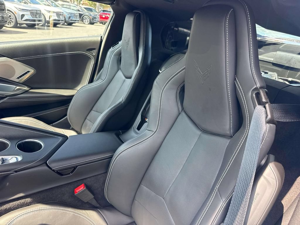 Used 2026 Chevrolet Corvette Stingray Preferred Cpe w/ 2LT RWD image 17