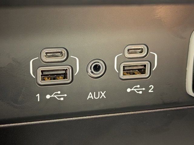 New 2025 Jeep Grand Cherokee L Limited w/ Black Appearance Package image 20