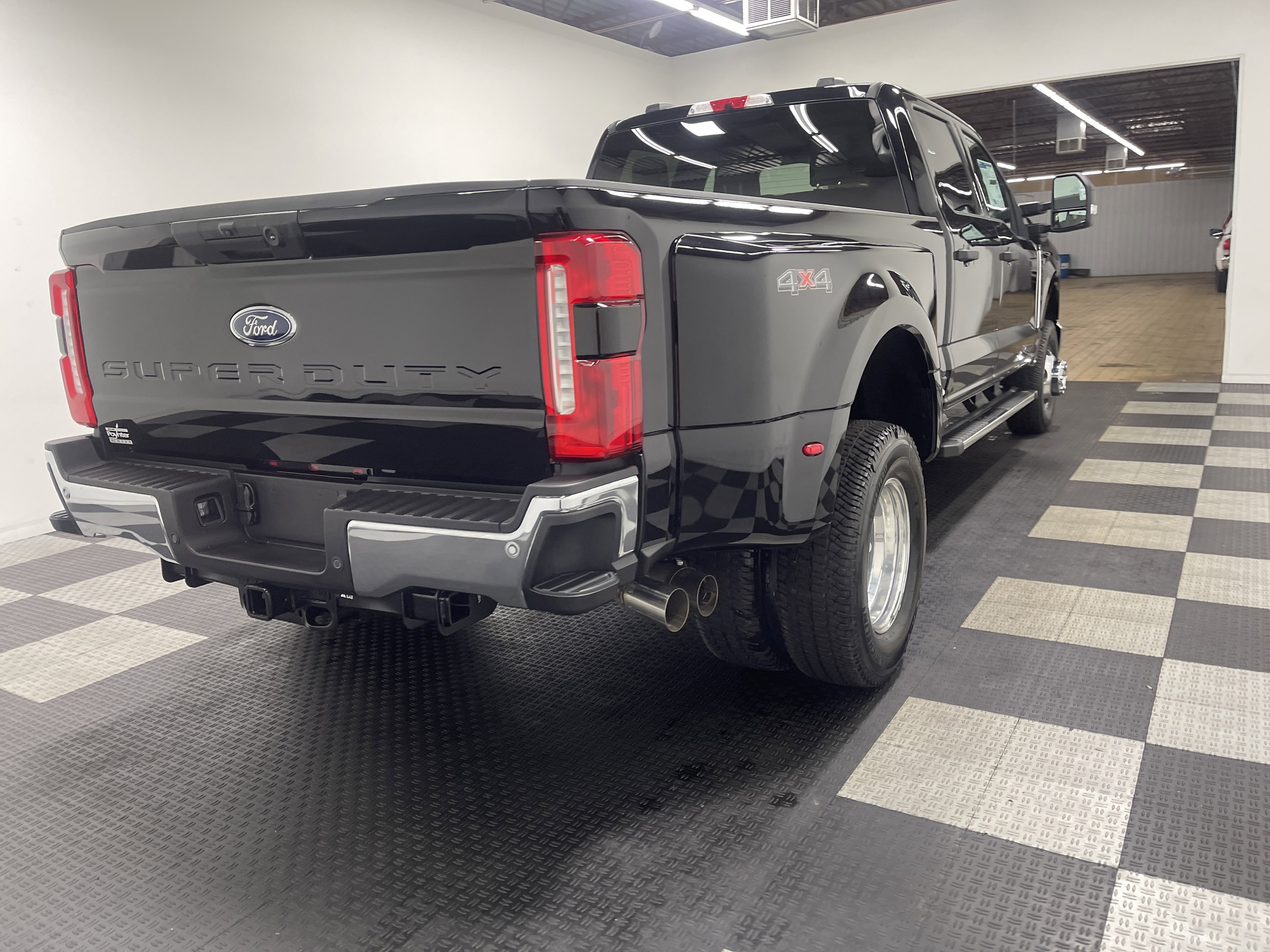 New 2026 Ford F350 XLT w/ 360-Degree Camera Package image 4