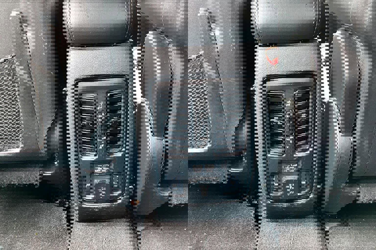 Used 2021 Dodge Durango GT image 33