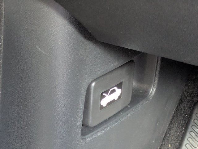 Certified 2025 Acura ADX A-Spec FWD image 36