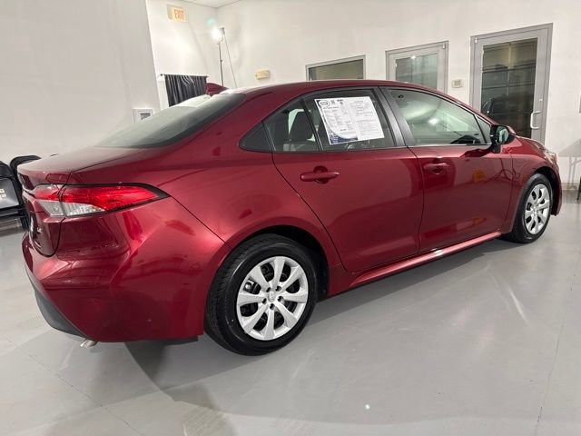 Used 2023 Toyota Corolla LE FWD image 14