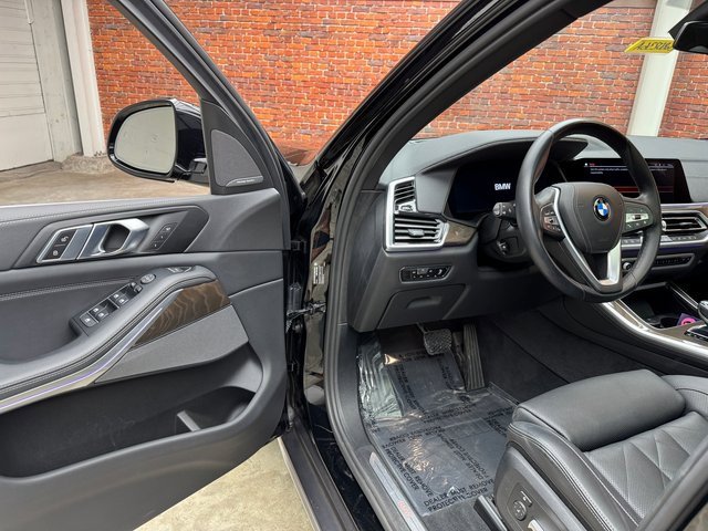 Certified 2023 BMW X5 xDrive40i w/ Premium Package image 9