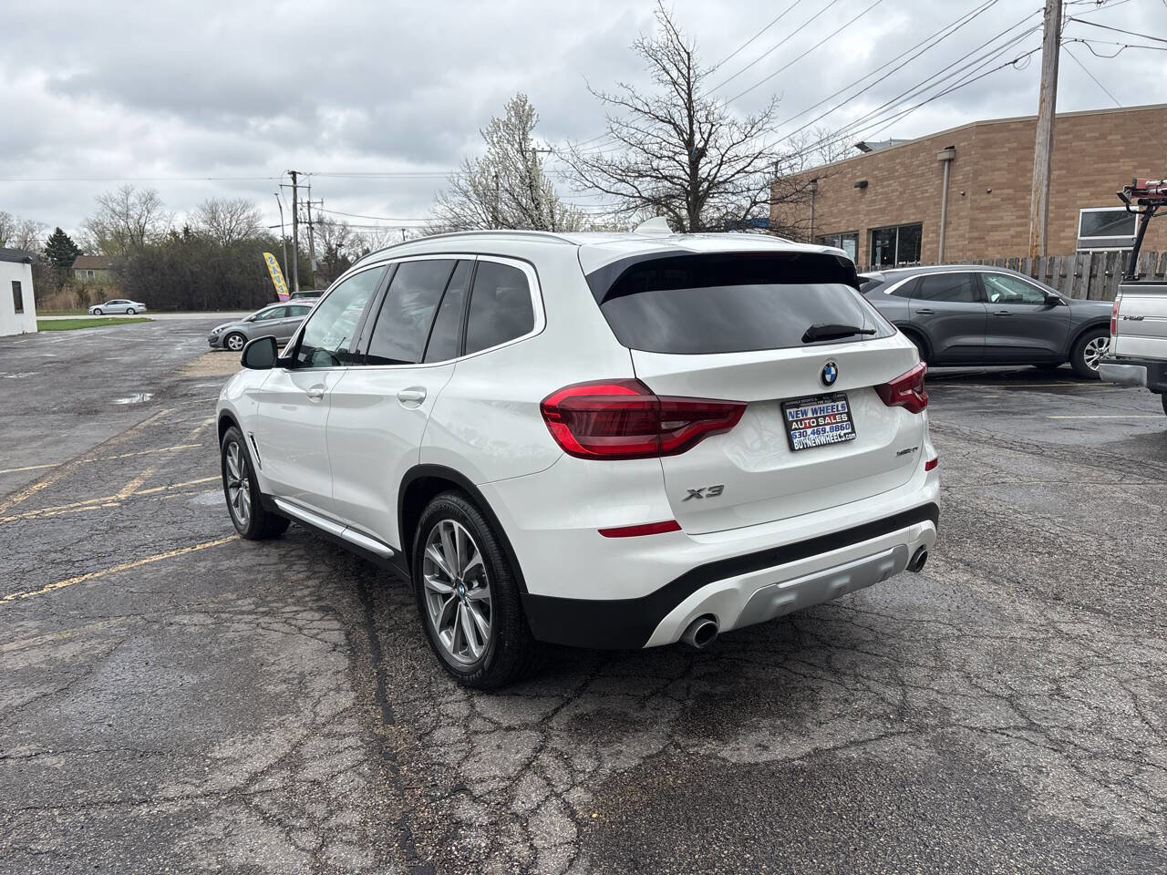Used 2018 BMW X3 xDrive30i w/ Convenience Package AWD/4WD image 5