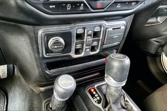 Used 2021 Jeep Gladiator Sport image 24
