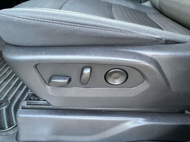 Used 2026 Chevrolet Silverado 1500 RST AWD/4WD image 18