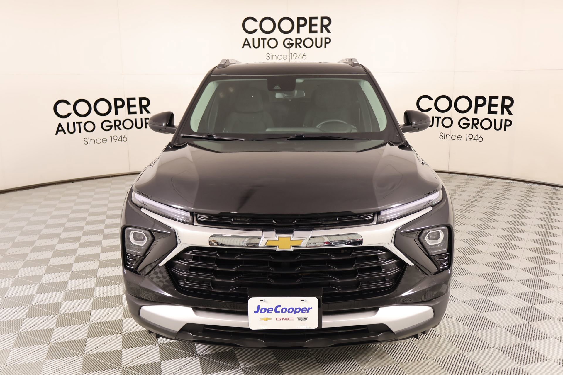 Used 2024 Chevrolet TrailBlazer LT w/ LT Cold Weather Package FWD image 9