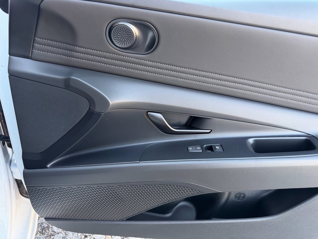 New 2026 Hyundai Elantra Sport FWD image 25