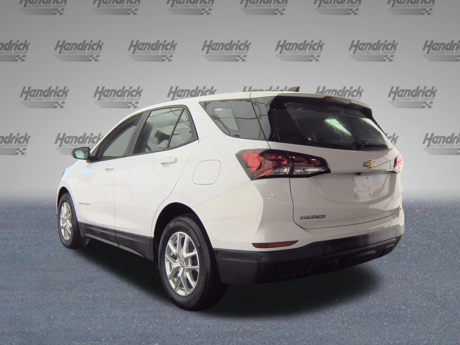 Used 2024 Chevrolet Equinox LS w/ Driver Confidence II Package FWD image 41