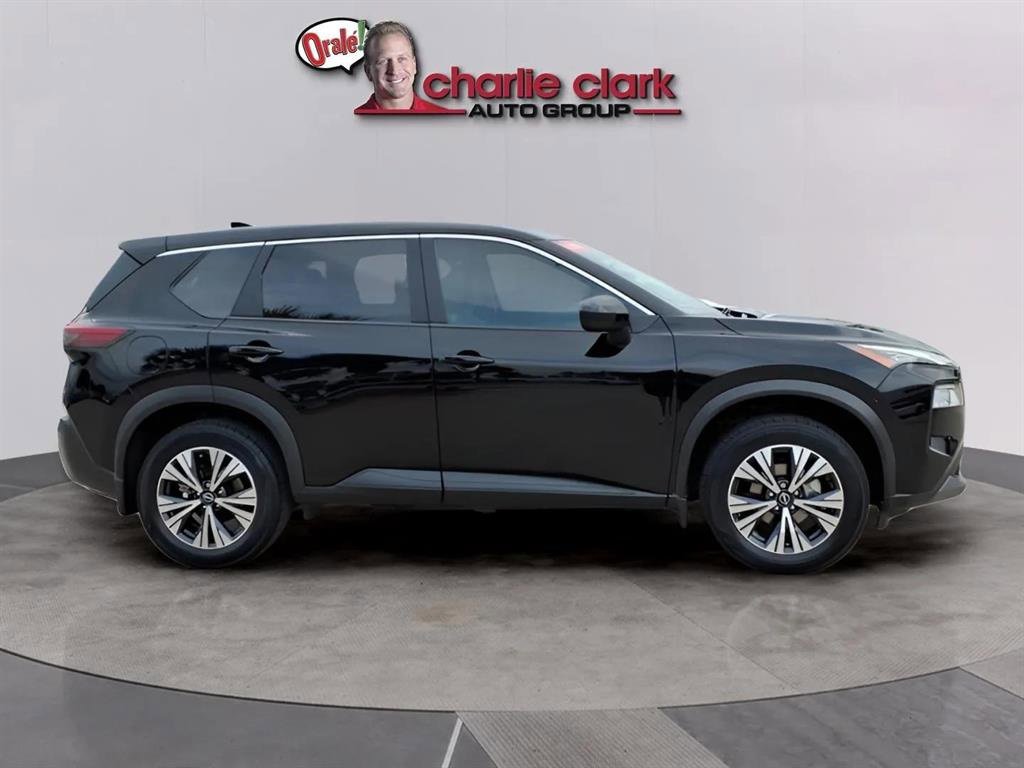 Used 2023 Nissan Rogue SV image 6