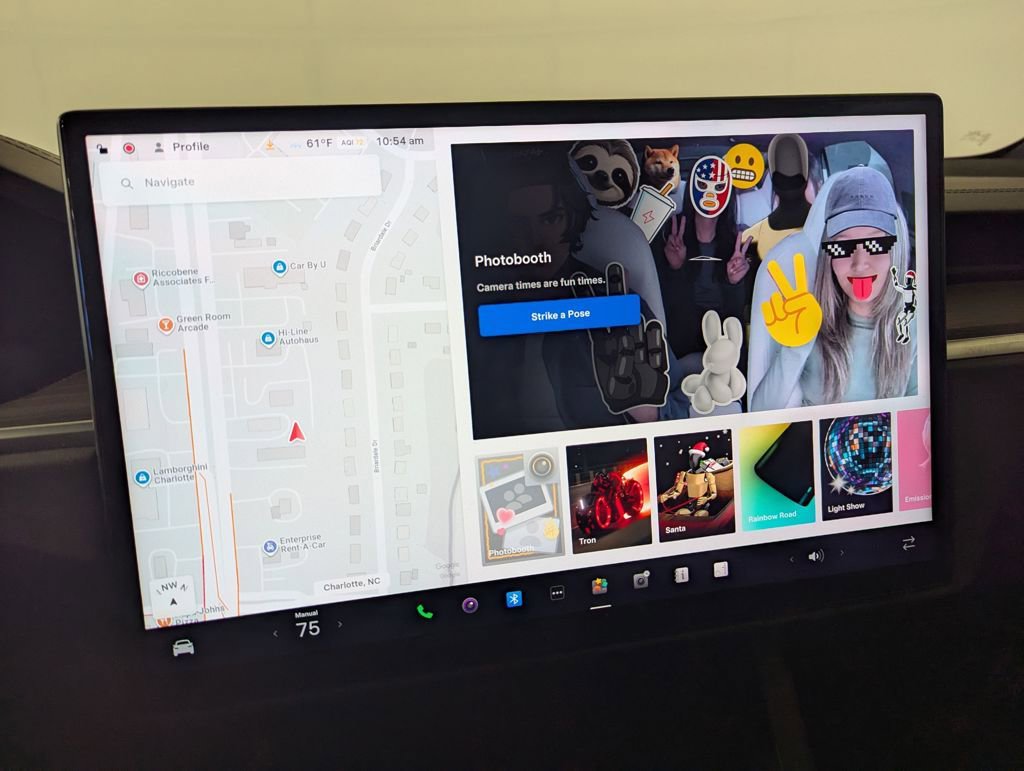 Used 2024 Tesla Model X image 41